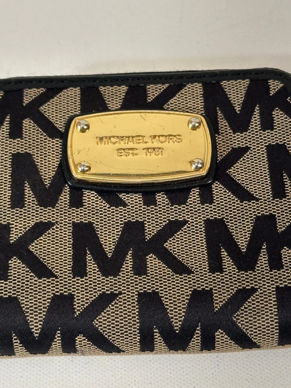 MICHAEL KORS WALLET - WOMENS